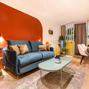  Apartment Cmg Jardin Du Luxembourg / Sulpice France